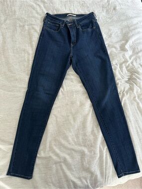 Levi's Women's Skinny Jeans - Dark Blue Denim